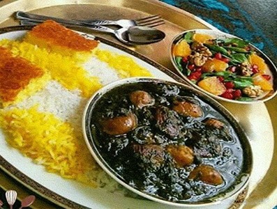 نکات کلیدی برای خوشمزه‌تر شدن خورشت آلو اسفناج